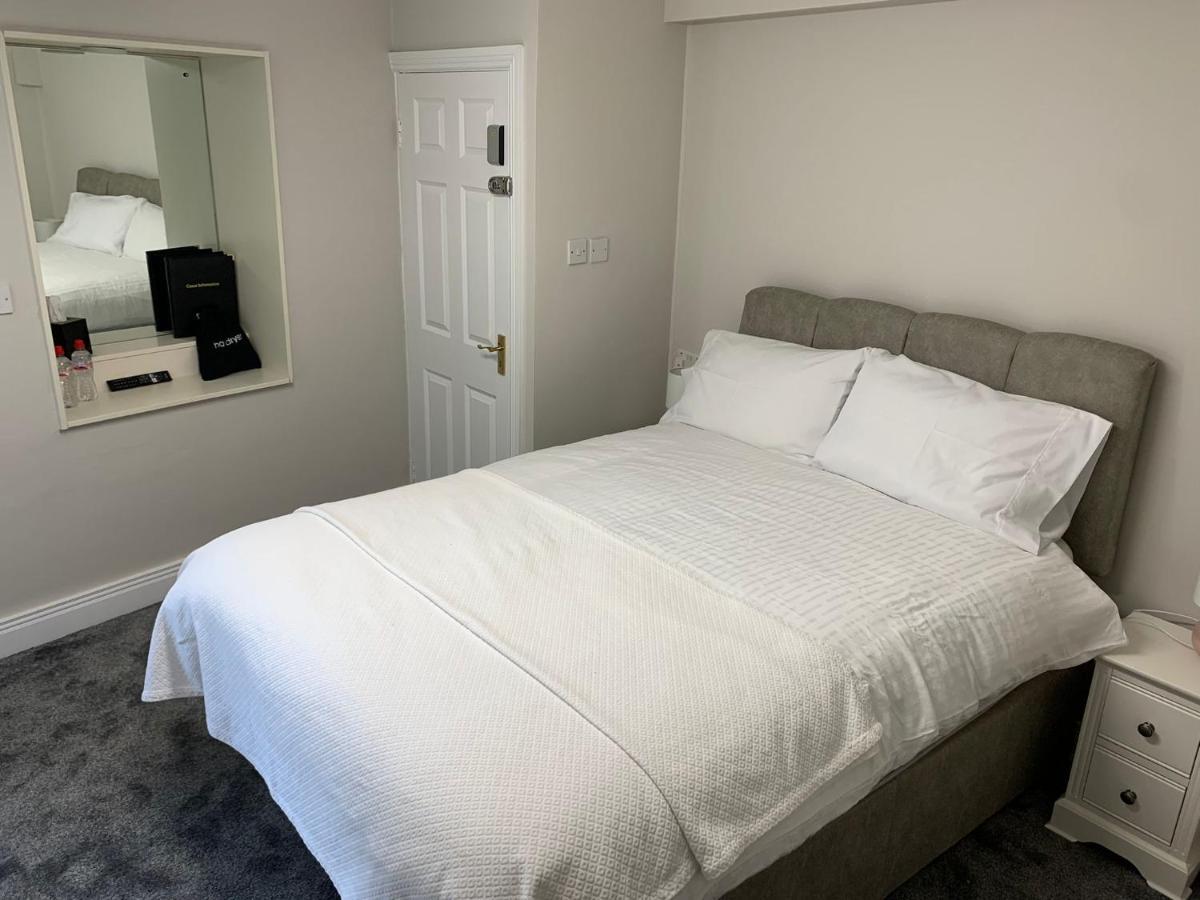 Madelines Accommodation Tinahely Zewnętrze zdjęcie